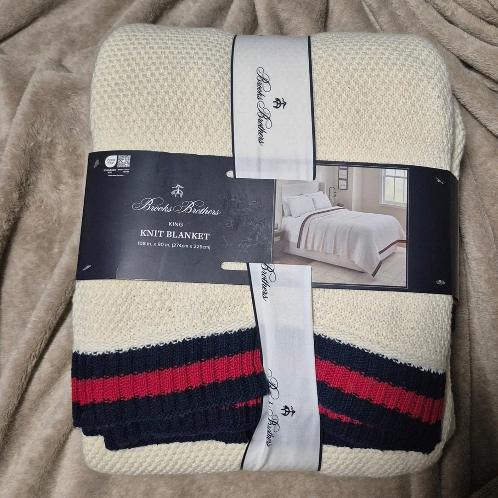 Brooks Brothers King Knit Blanket Cream Red Navy Blue Stripe 108x90 New